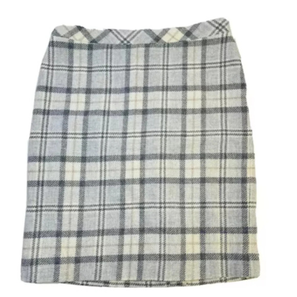 L.L. Bean favorite fit sz 10 wool blend skirt - Picture 2 of 10